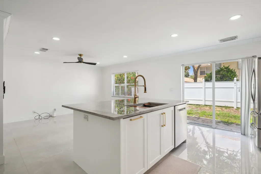 3460 Commodore Court West Palm Beach FL 33411