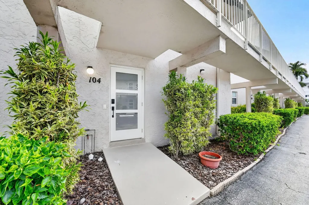 3601 S Ocean Boulevard South Palm Beach FL 33480
