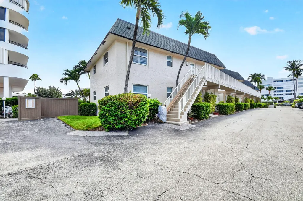 3601 S Ocean Boulevard South Palm Beach FL 33480