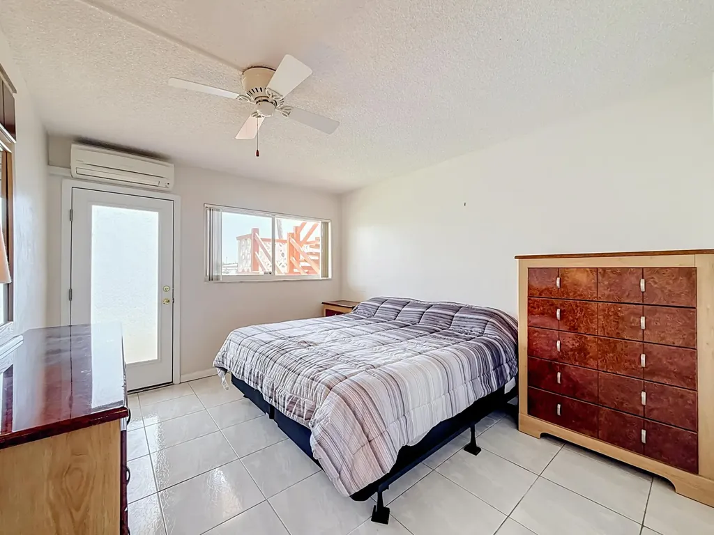 1050 SW 11th Street Hallandale Beach FL 33009