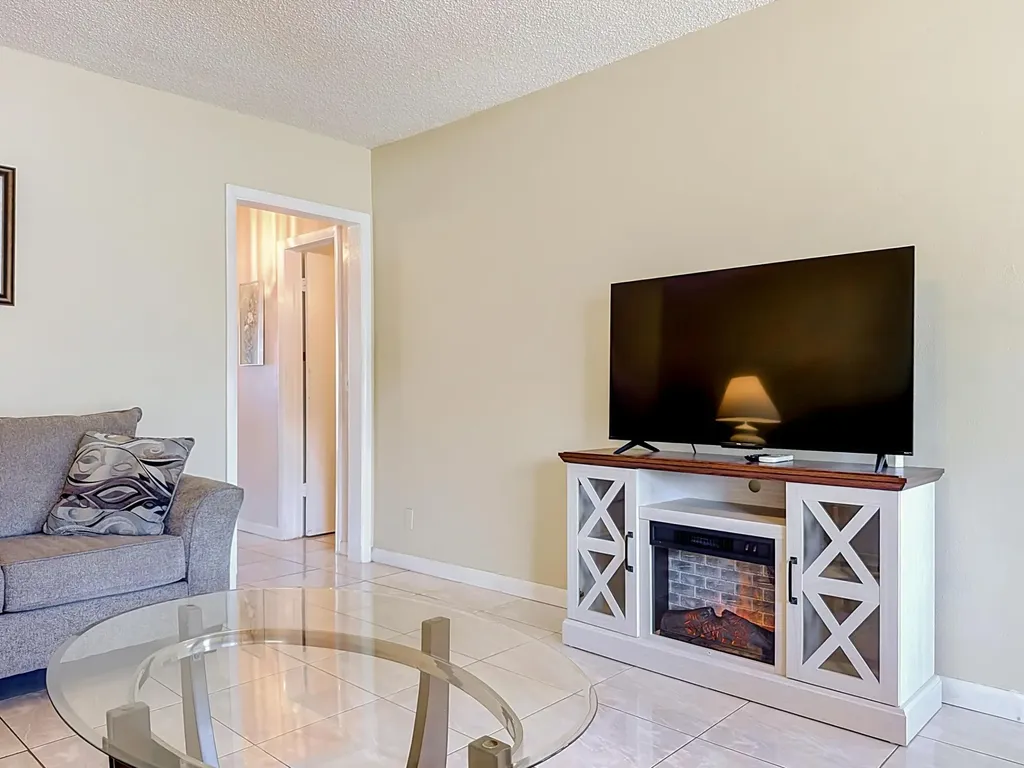1050 SW 11th Street Hallandale Beach FL 33009