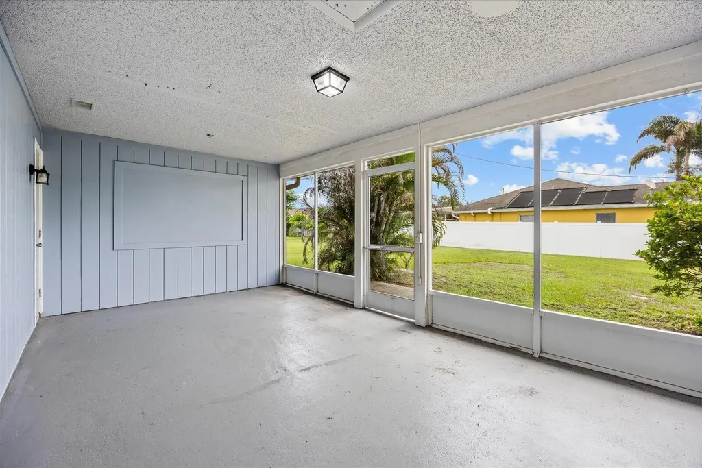 3621 SW Rosser Boulevard Port St Lucie FL 34953