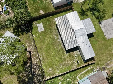 5204 Deanna Lane Fort Pierce FL 34946