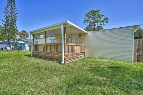 5204 Deanna Lane Fort Pierce FL 34946