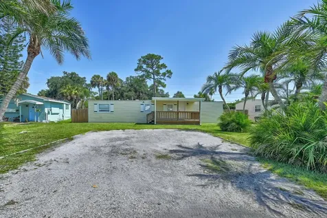 5204 Deanna Lane Fort Pierce FL 34946