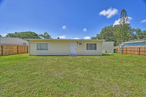 5204 Deanna Lane Fort Pierce FL 34946