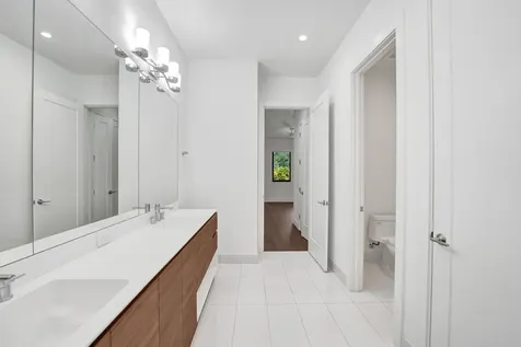 5939 Brookfield Circle W Hollywood FL 33312