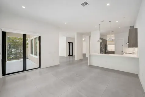 5939 Brookfield Circle W Hollywood FL 33312