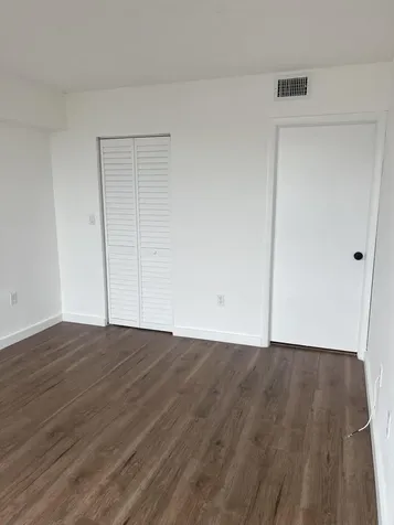 2055 SW 122nd Miami FL 33175