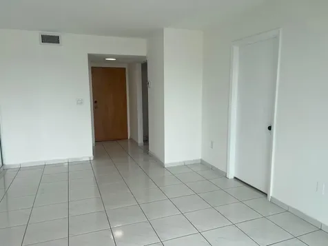 2055 SW 122nd Miami FL 33175