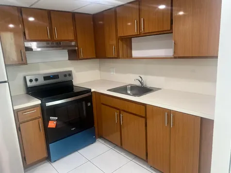 2055 SW 122nd Miami FL 33175