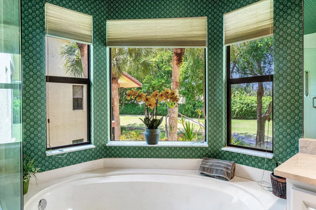 5355 10th Fairway Drive Delray Beach FL 33484