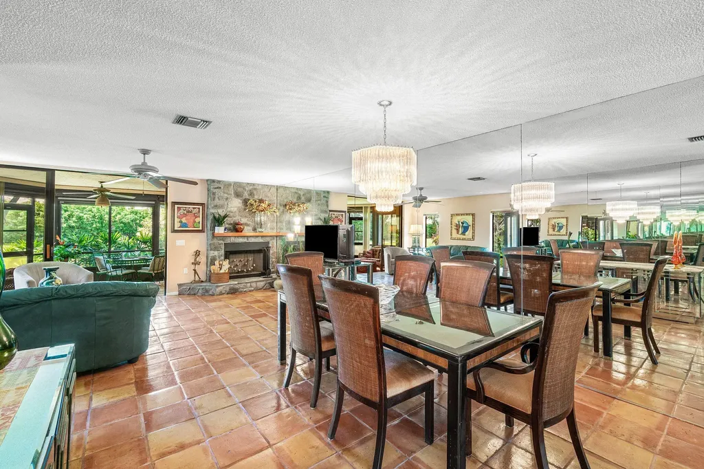 5355 10th Fairway Drive Delray Beach FL 33484