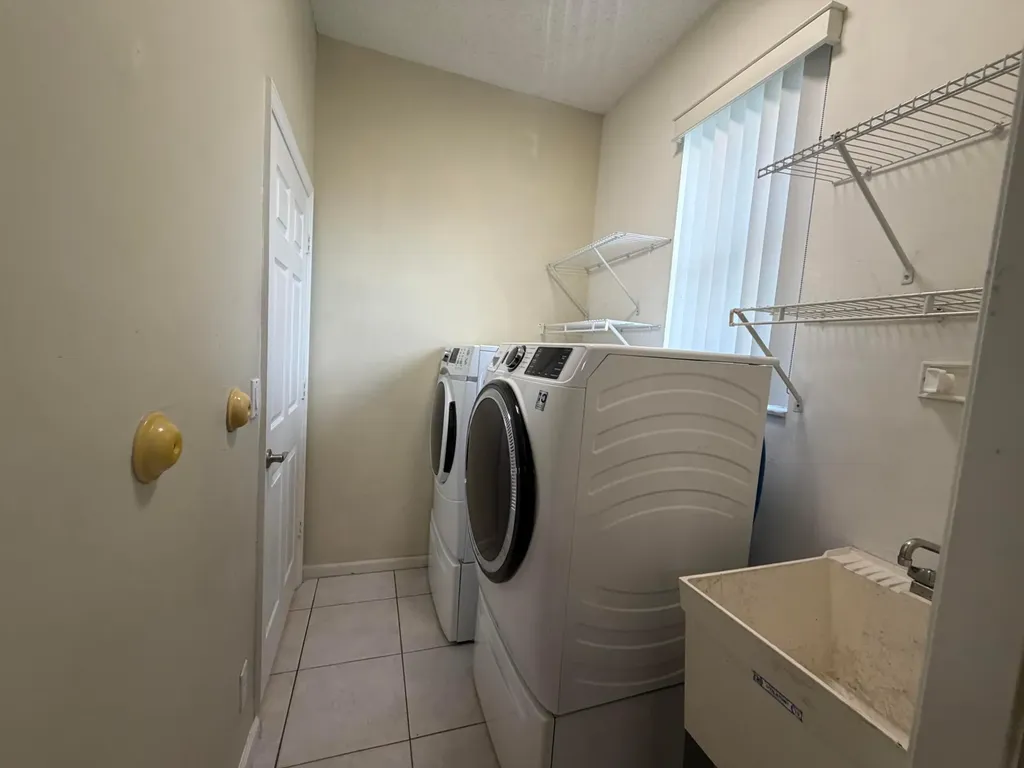1848 Capeside Wellington FL 33414