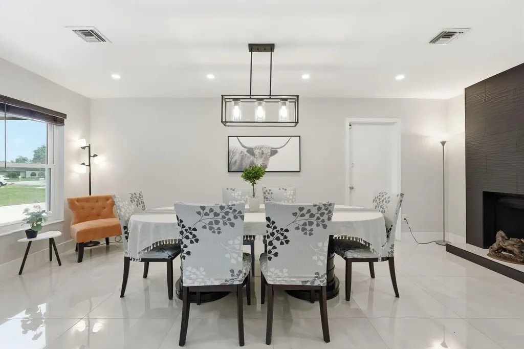 1799 Shower Tree Way Wellington FL 33414