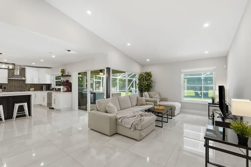 1799 Shower Tree Way Wellington FL 33414