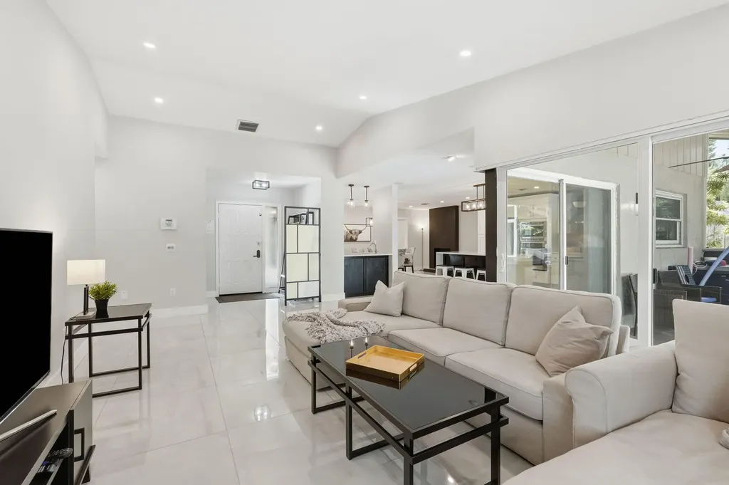 1799 Shower Tree Way Wellington FL 33414