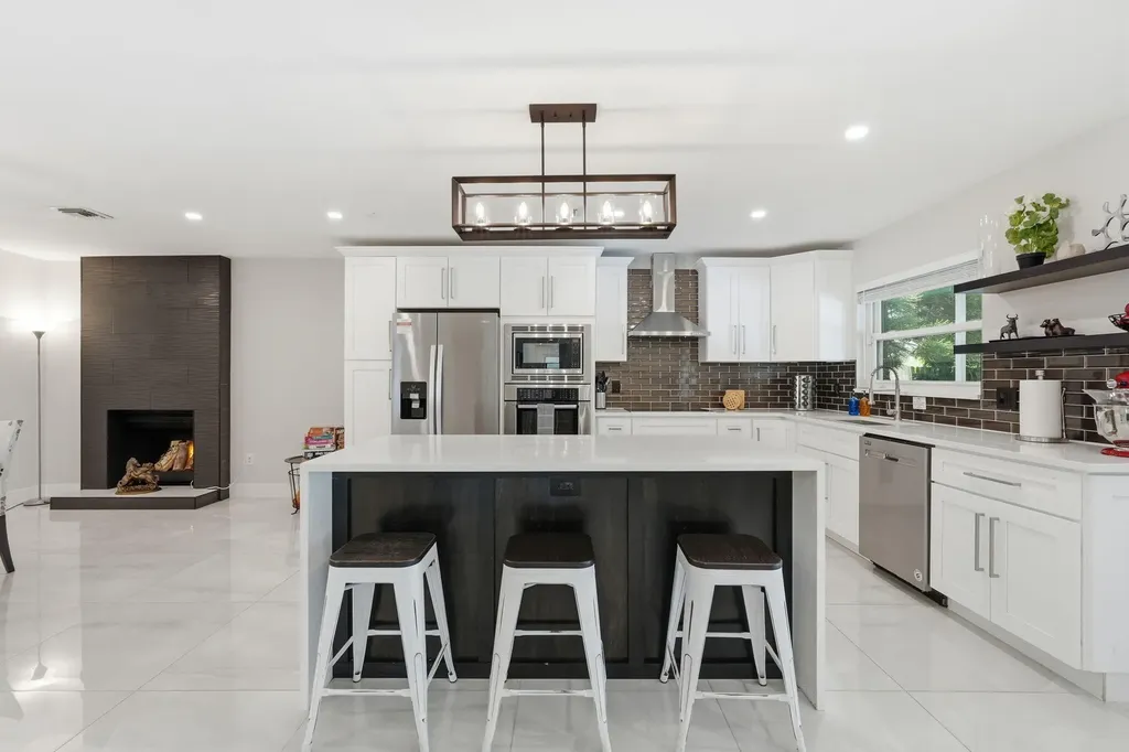 1799 Shower Tree Way Wellington FL 33414