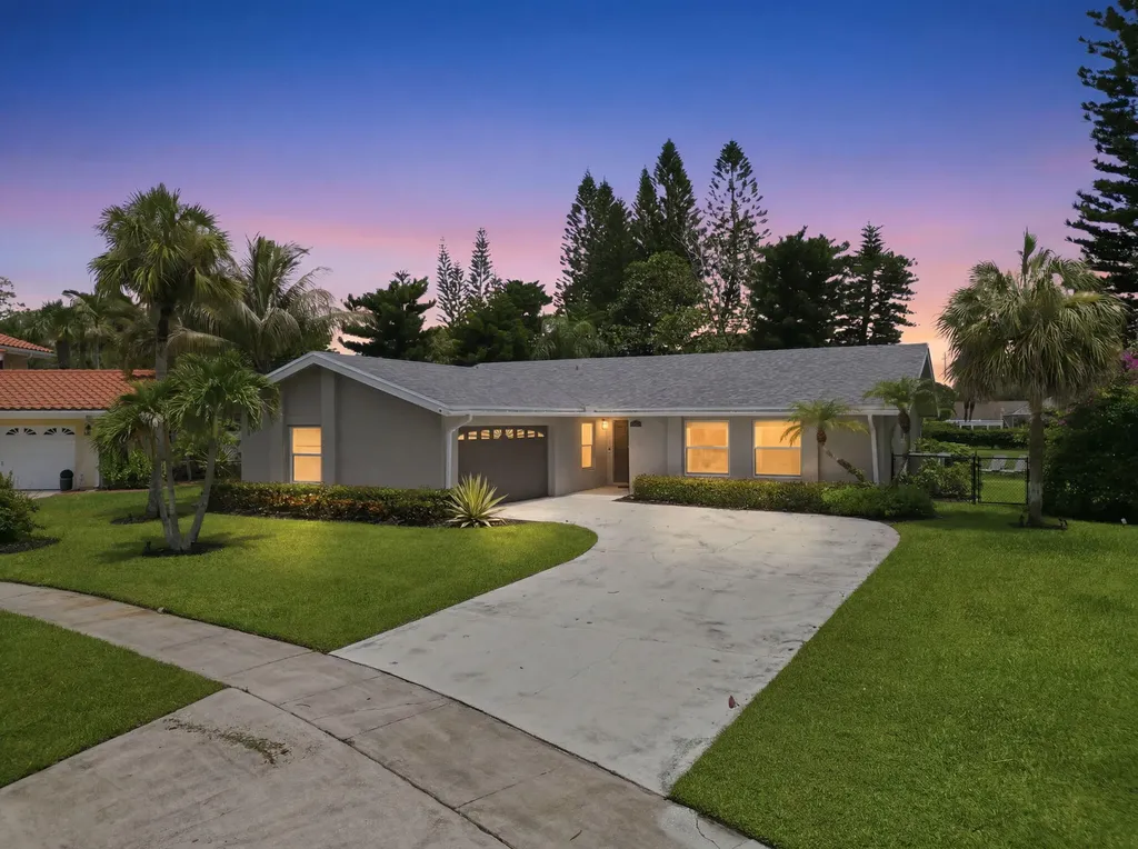 1799 Shower Tree Way Wellington FL 33414