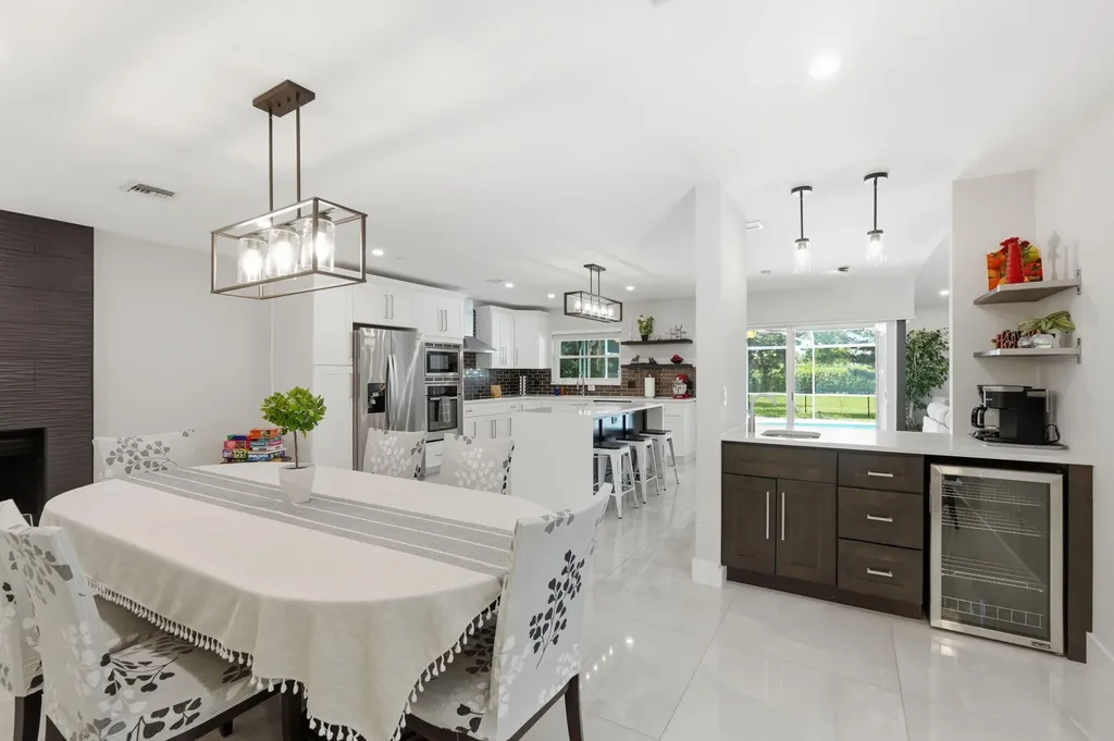 1799 Shower Tree Way Wellington FL 33414