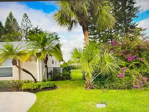 1799 Shower Tree Way Wellington FL 33414