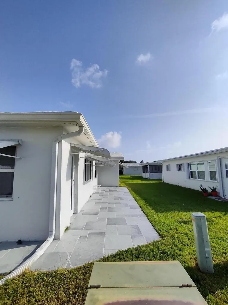 1826 SW Congress Boulevard Boynton Beach FL 33426