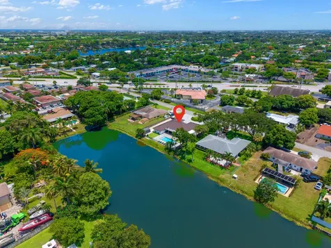 1821 Carissa Road Lake Clarke Shores FL 33406