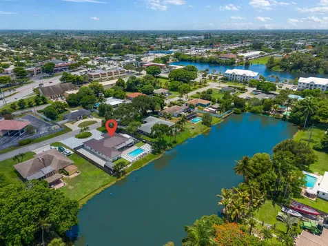 1821 Carissa Road Lake Clarke Shores FL 33406