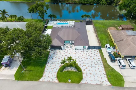 1821 Carissa Road Lake Clarke Shores FL 33406