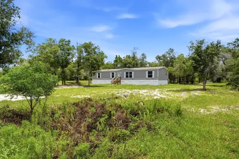 17381 NW 262nd Street Okeechobee FL 34972