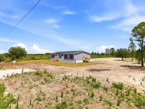17975 NW 266th Street Okeechobee FL 34972
