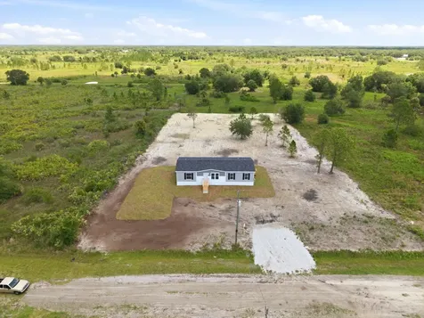 17975 NW 266th Street Okeechobee FL 34972