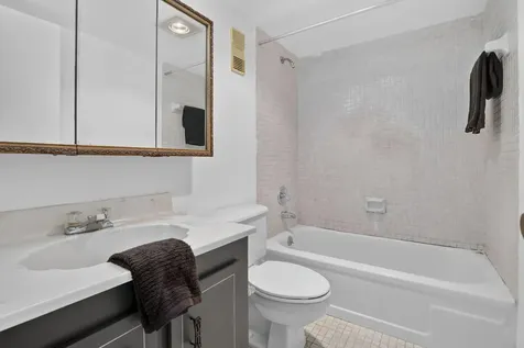 1100 Saint Charles Place Pembroke Pines FL 33026