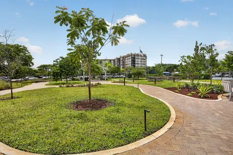 1100 Saint Charles Place Pembroke Pines FL 33026