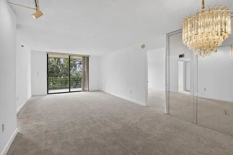1100 Saint Charles Place Pembroke Pines FL 33026