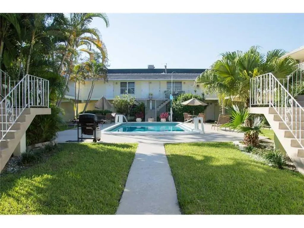 1012 SE 15th Street Fort Lauderdale FL 33316