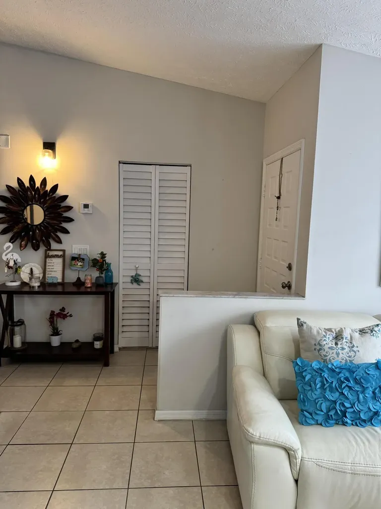 749 SW Mccracken Avenue Port St Lucie FL 34953