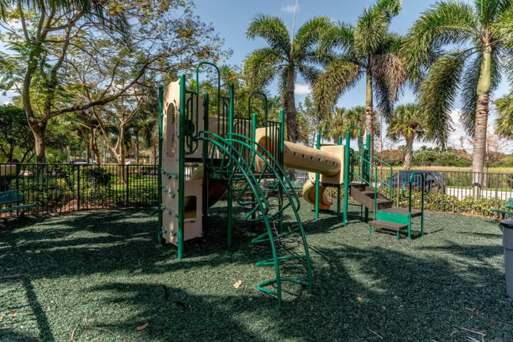 261 Lake Monterey Circle Boynton Beach FL 33426