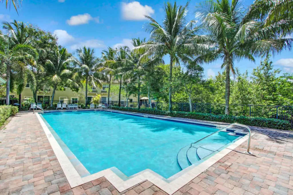 261 Lake Monterey Circle Boynton Beach FL 33426