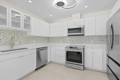 391 SE 7th Avenue Pompano Beach FL 33060