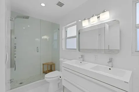 391 SE 7th Avenue Pompano Beach FL 33060
