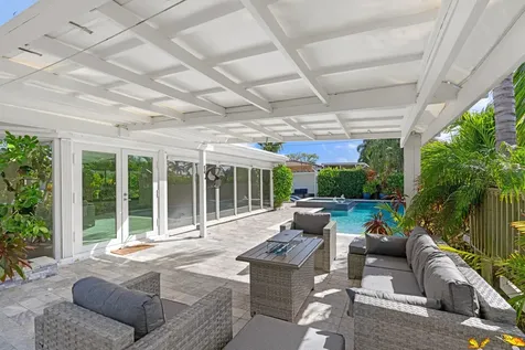 391 SE 7th Avenue Pompano Beach FL 33060