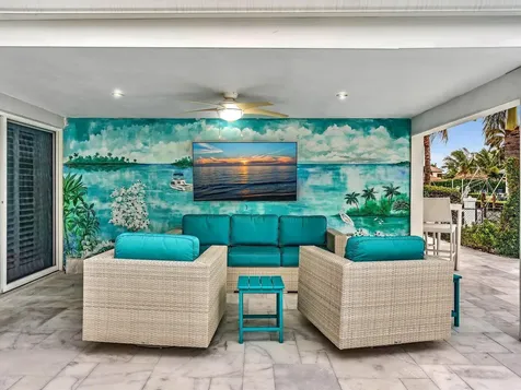829 Appleby Street Boca Raton FL 33487