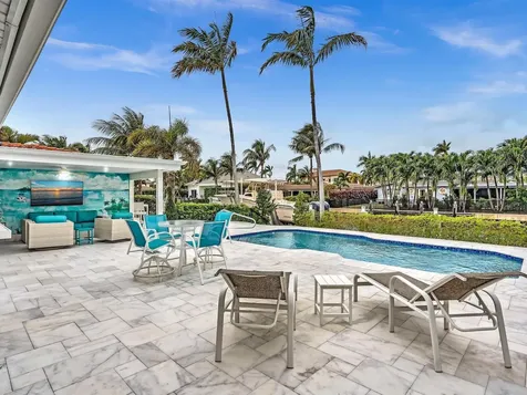 829 Appleby Street Boca Raton FL 33487