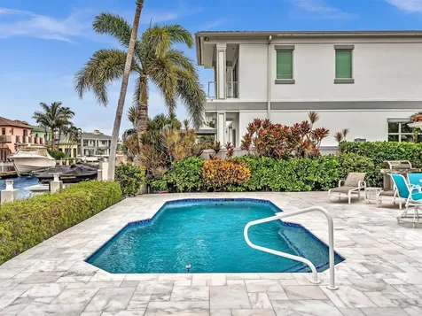 829 Appleby Street Boca Raton FL 33487