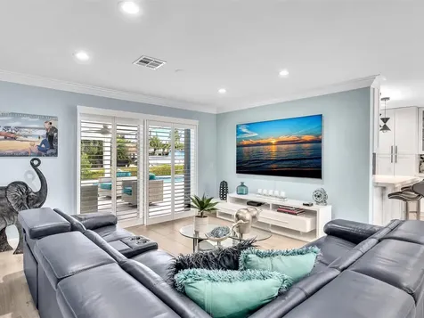 829 Appleby Street Boca Raton FL 33487