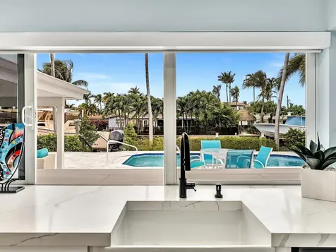 829 Appleby Street Boca Raton FL 33487