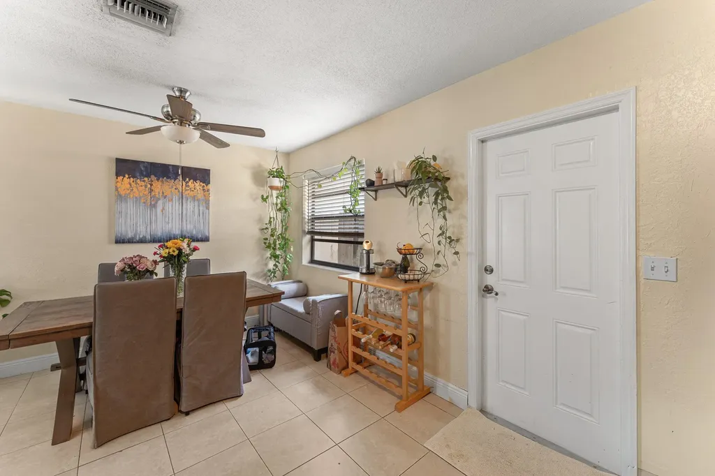 1717 NE 3rd Avenue Delray Beach FL 33444
