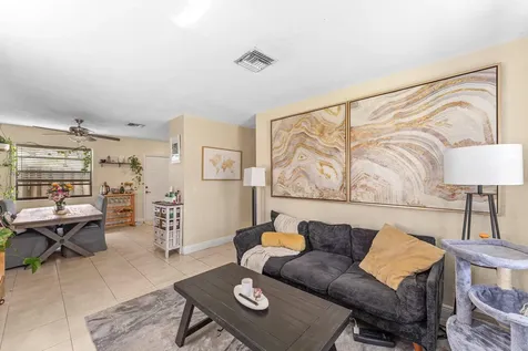 1717 NE 3rd Avenue Delray Beach FL 33444