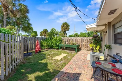 1717 NE 3rd Avenue Delray Beach FL 33444